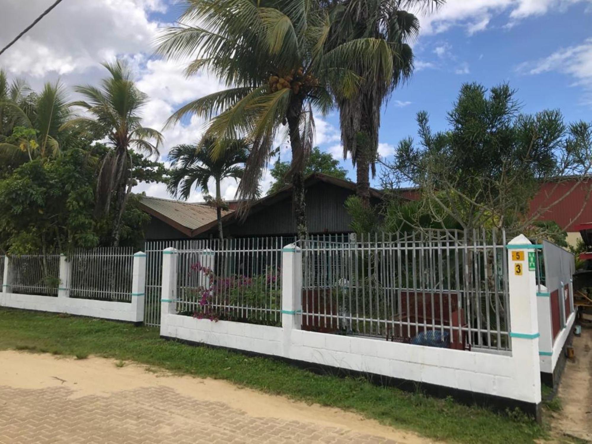 Unu Pikin Guesthouse Paramaribo Exterior photo